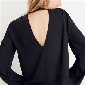 🆕 Madewell front tie blouse,deep V back
